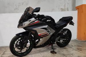 Kawasaki Ninja 300 ABS SE 2016