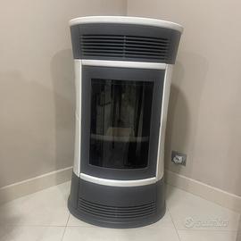 Stufa a pellet Edilkamin Cameo 15 kW stufa idro