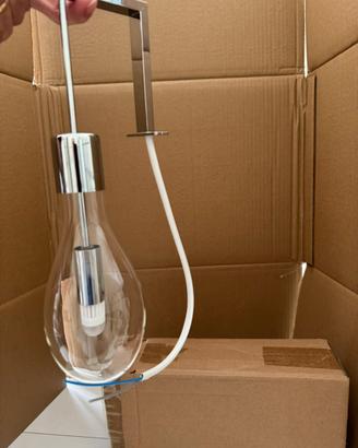 Lampada  da arredo per specchio bagno.