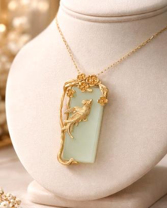 Collana elegante con giada per donna