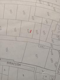 Terreno edificabile sito in zona commerciale