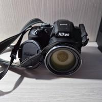 Fotocamera Nikon Coolpix B700 - Nera