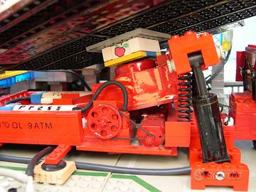 TAGADA modellino della giostra costruito in LEGO