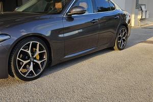 Giulia 2.2 180 cavalli disel