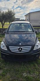 Mercedes-benz classe B200