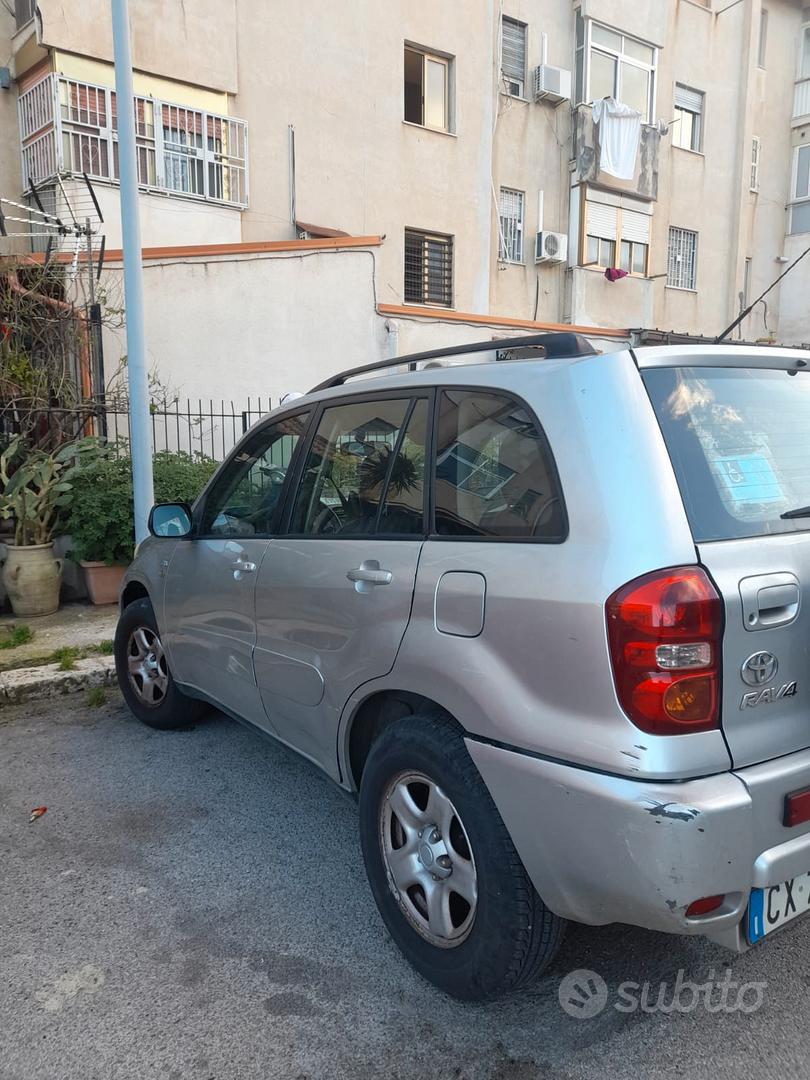 rav 4 del 2005 - Auto In vendita a Palermo