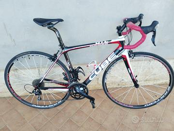 bicicletta cube Agree 