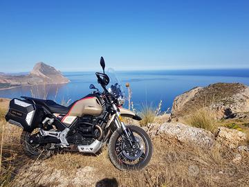 V85TT Travel moto guzzi SOLO X 30 GIORNI!