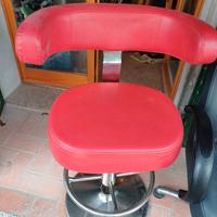 Sedia rossa in pelle