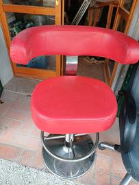 Sedia rossa in pelle
