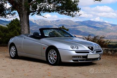 Alfa Romeo Spider 3.0i V6 24V cat L