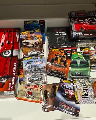 Lotto Hot Wheels  + Set Mattel Brick Shop NUOVI