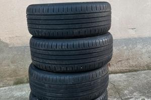 Gomme Continental 205/50 R17 Estive