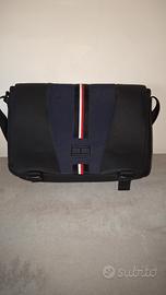 Borsa a tracolla Tommy Hilfiger