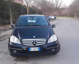 MERCEDES Classe A (W/C169) - 2011 x neopatentato