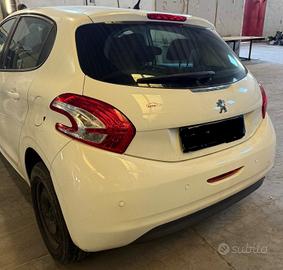 RICAMBI 208 DEL 2015 CC 1400 BENZ SIGLA 8F02