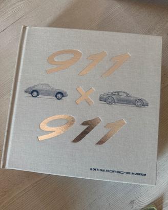 Libro 911x911 porsche museum