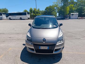 RENAULT Scenic X-mod 1.5 dci 110cv LUXE