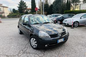 Renault Clio 1.2 16V 5 porte 121.000 km!!