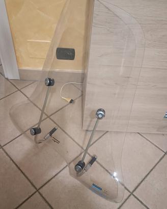 Parabrezza per vespa et4