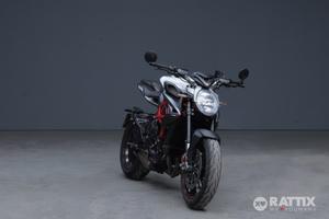 MV AGUSTA Brutale 800