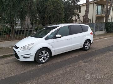Ford s max
