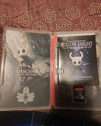 HOLLOW KNIGHT 