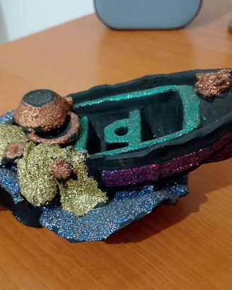 BARCA IN PIETRA LAVICA