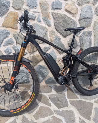 E-MTB Univega Renegade S 3.5 – Fox 36 + 2 batterie