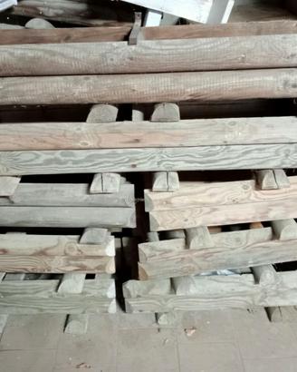 FIORIERE IN LEGNO