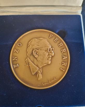 Medaglia Enzo Ferrari