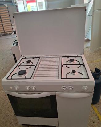 piano e forno a gas