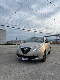 Lancia Ypsilon Silver