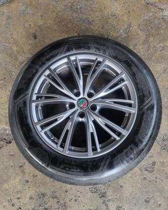 CERCHI E GOMME ORIGINALI ALFA ROMEO