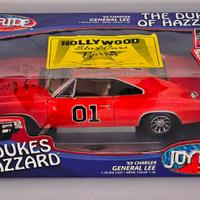 GENERAL LEE CHARGER HAZZARD ERTL 1/18 AUTOGRAFATO