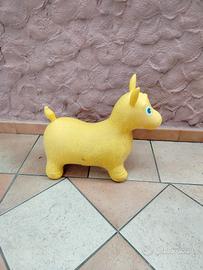 cavallo cavalcabile per bambini 