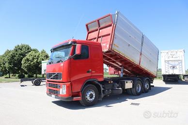 VOLVO FH 12 460 RIBALTABILE TRILATERALE TRINCIAT