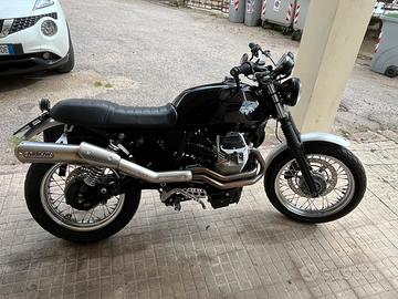Motoguzzi v7 classic 750