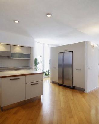 Villa di 240 m² con 5 locali e box auto doppio a P