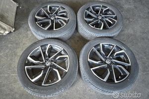Cerchi In Lega Da 17" Per MG ZS