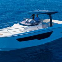 Barca a motore Ideamarine modello Idea 100 WA