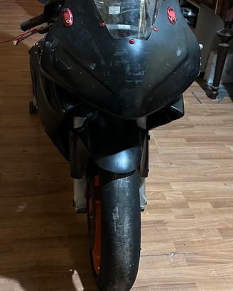 Honda CBR 600 rr 2003 uso pista