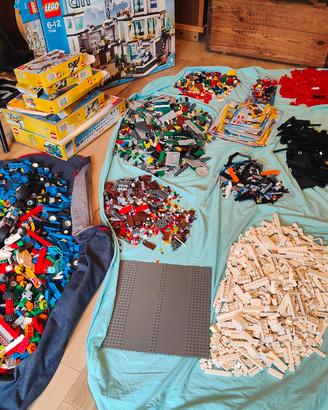 8,1 kg di Lego sfuso city e creator