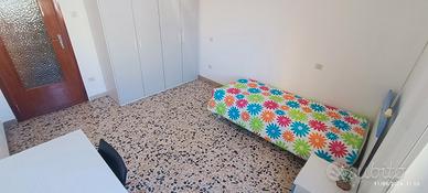 Camera singola a studentessa o lavoratrice