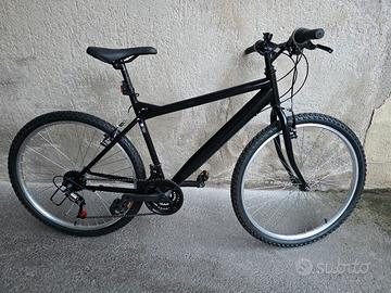 bicicletta  mtb mai usata con cambio 6x3