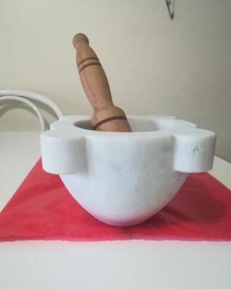mortaio di marmo
