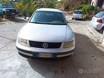 VOLKSWAGEN Passat 5ª serie