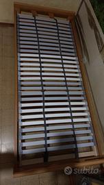 Letto singolo con doghe