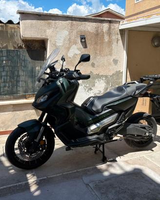Honda Xadv 750 + accessori valuto permuta