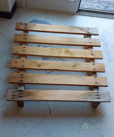 Pallet in legno 80x80 cm